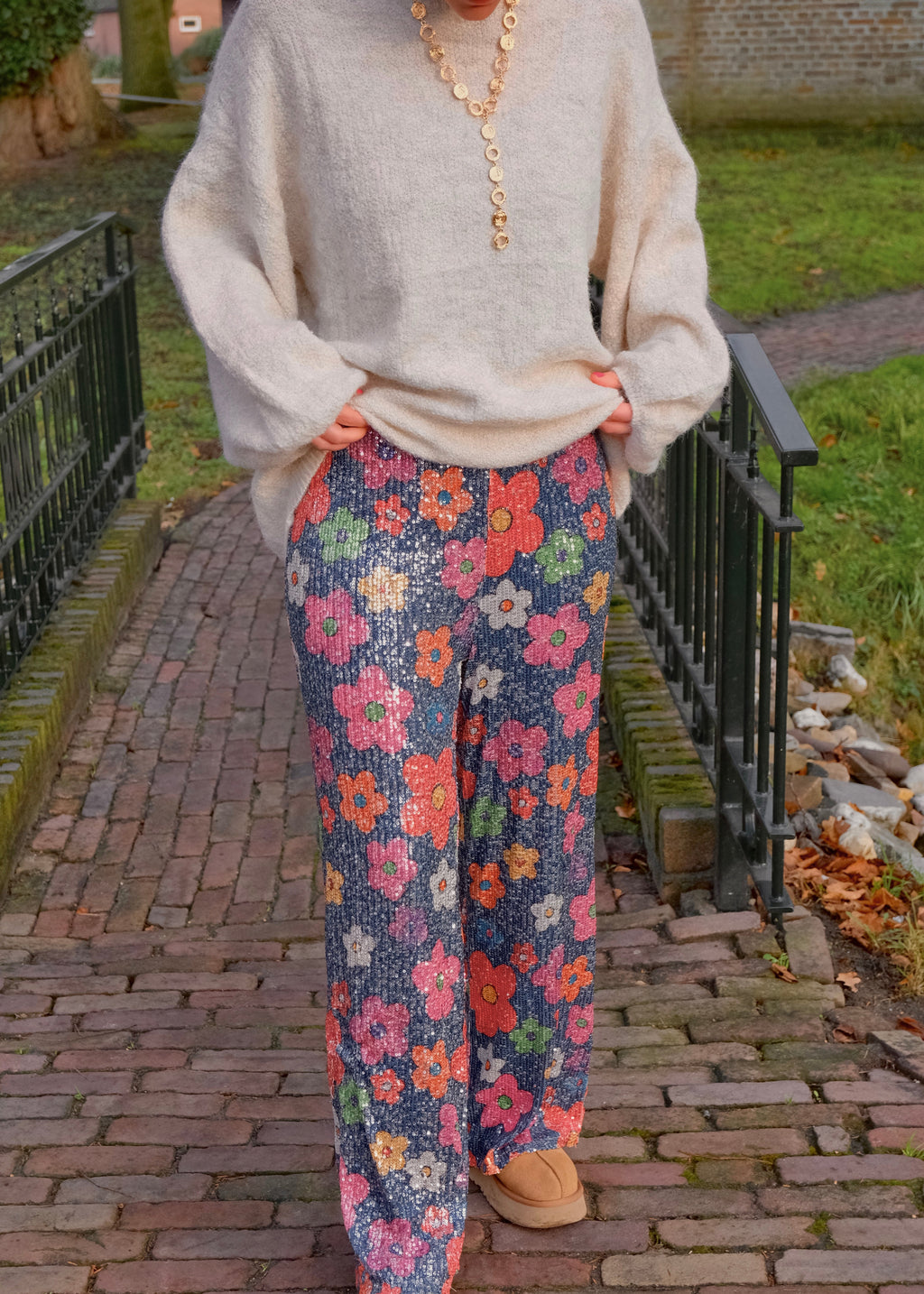 Glitter flower pants